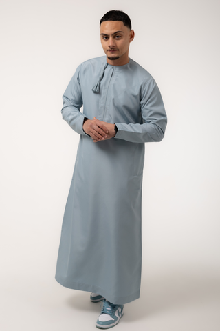 Rajul Fajr Omani Sky Mens Thobe Jubbah