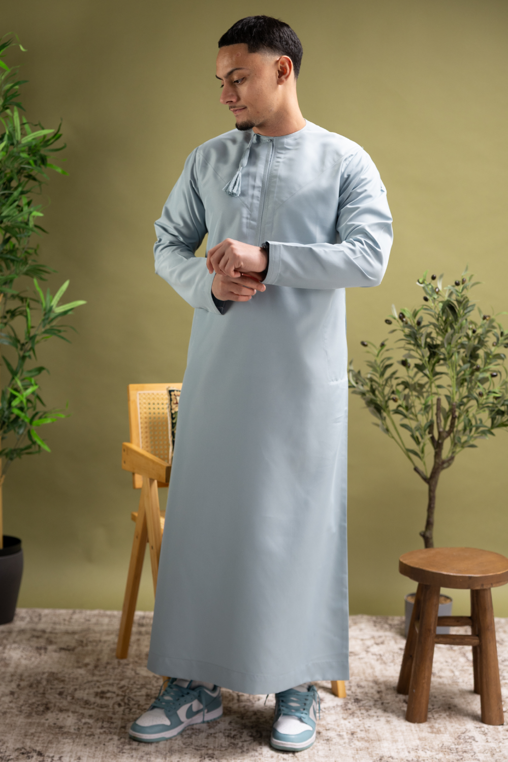 Rajul Fajr Omani Sky Mens Thobe Jubbah