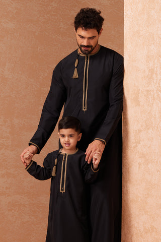 Faris Omani Black Thobe
