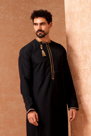 Faris Omani Black Thobe