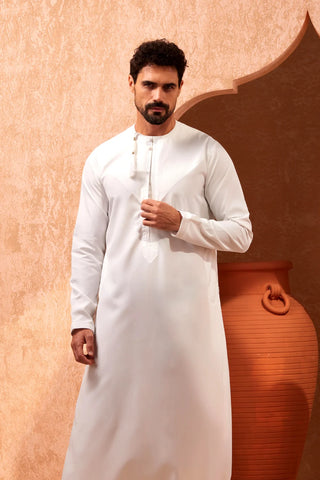 Faris Omani Light Cream Thobe